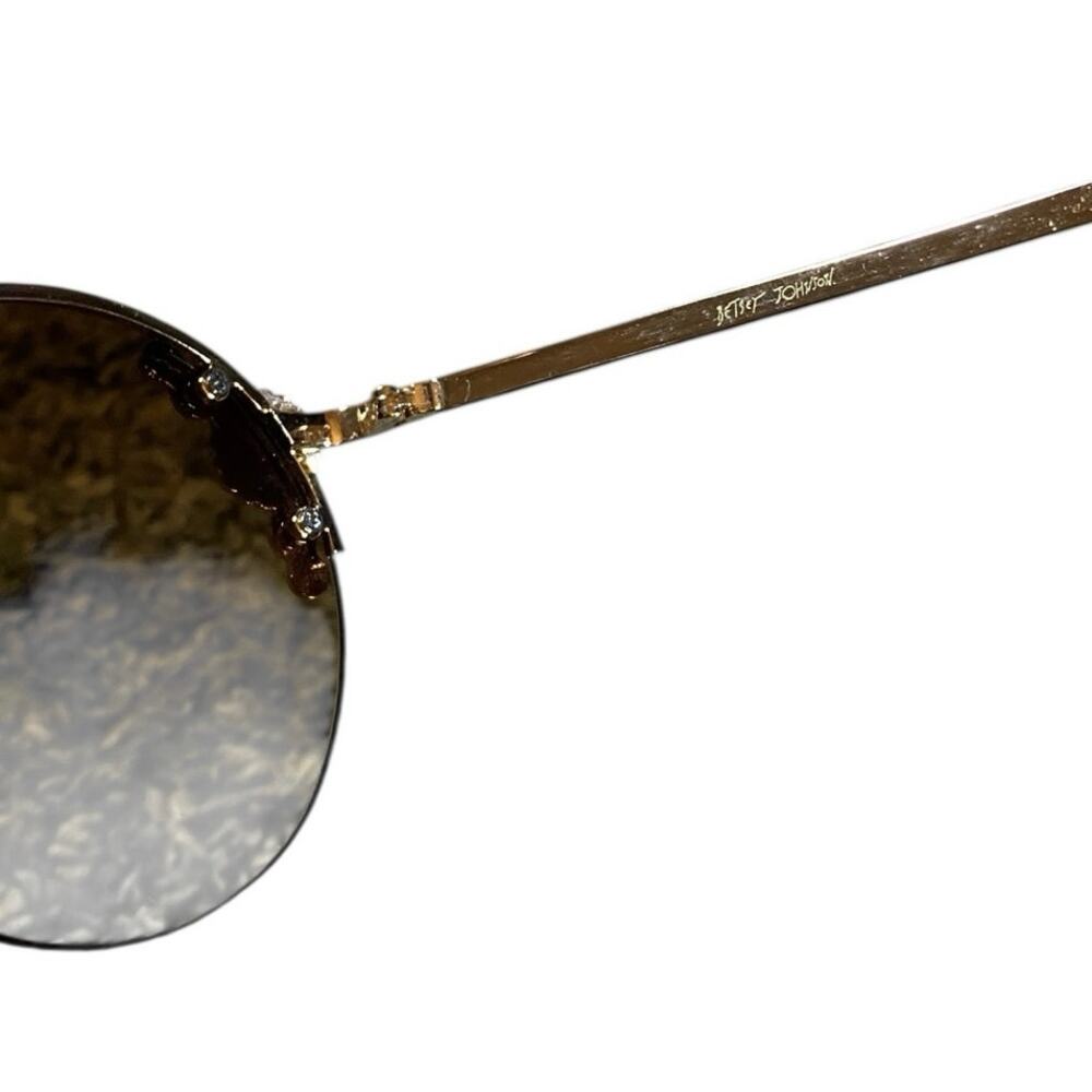 Betsy Johnson Jeweled Pearl Round Rim Sunglasses - Picture 6 of 6